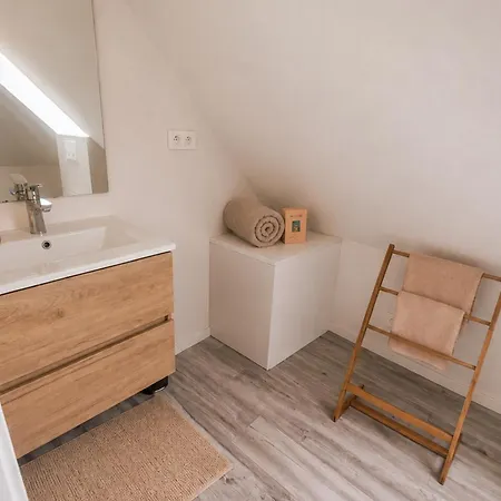 Apartamento With Balcony And Parking In Wiwersheim